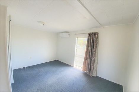 Photo of property in 109 Rathgar Road, Henderson, Auckland, 0610