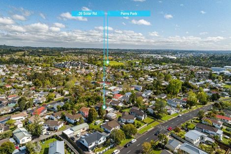 Photo of property in 39 Solar Road, Glen Eden, Auckland, 0602