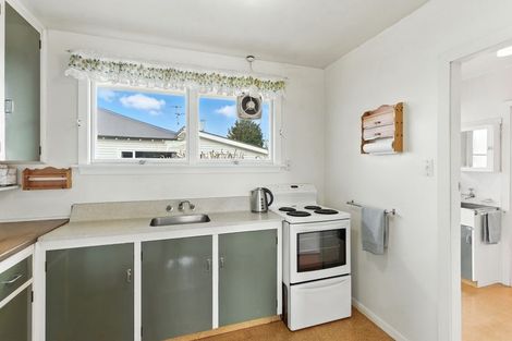 Photo of property in 70 Daniels Road, Redwood, Christchurch, 8051