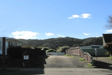 Photo of property in 6 Kaponga Street, Wainuiomata, Lower Hutt, 5014