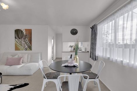 Photo of property in 73 Tuhikaramea Road, Dinsdale, Hamilton, 3204