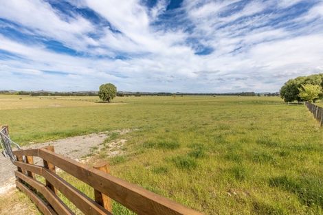 Photo of property in 96 Farm Road, Waipukurau, 4284