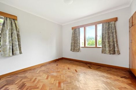 Photo of property in 11 Heath Street, St Andrews, Hamilton, 3200