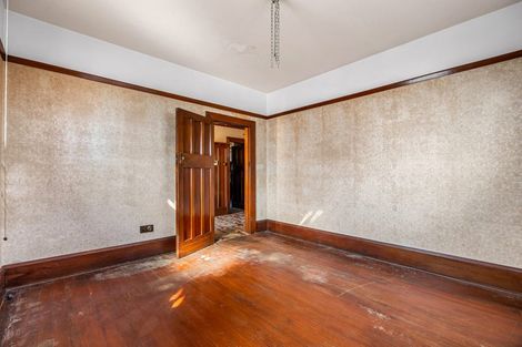 Photo of property in 28 Gamblins Road, Saint Martins, Christchurch, 8022