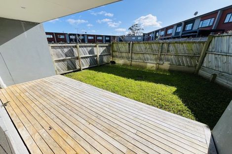 Photo of property in 9 Meritage Lane, Te Atatu South, Auckland, 0610
