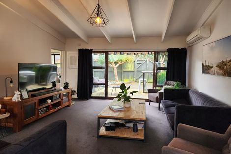 Photo of property in 3/42 James Laurie Street, Henderson, Auckland, 0612