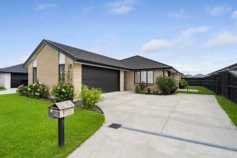 Photo of property in 25 Fearnley Grove, Pyes Pa, Tauranga, 3112