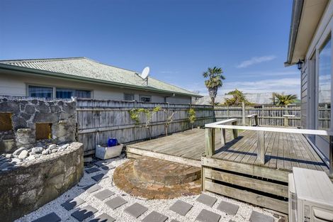 Photo of property in 705 Saint Aubyn Street West, Saint Leonards, Hastings, 4120