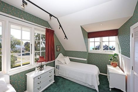 Photo of property in 34 Hull Street, South Hill, Oamaru, 9400