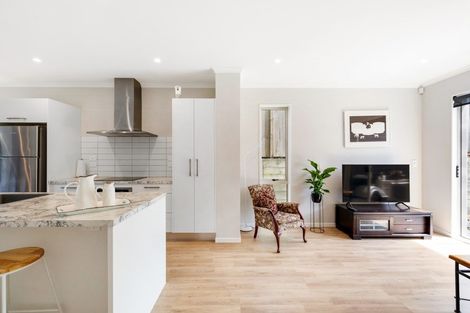 Photo of property in 1 Purei Lane, Massey, Auckland, 0614