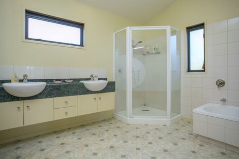 Photo of property in 1/8 Chad Street, Rainbow Point, Taupo, 3330
