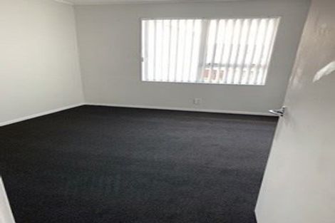 Photo of property in 13 Funnell Place, Manurewa, Auckland, 2102
