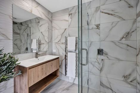 Photo of property in 1 Pukatea Street, Hawera, 4610