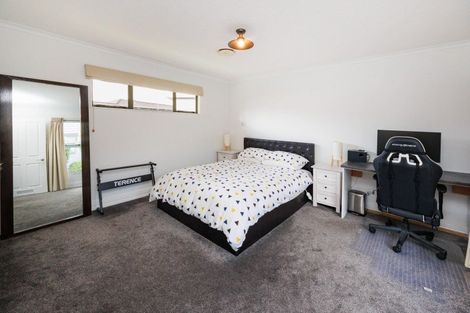 Photo of property in 82 James Line, Kelvin Grove, Palmerston North, 4414