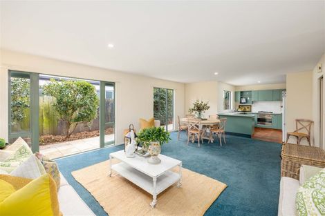 Photo of property in 58 Hewitts Road, Merivale, Christchurch, 8014