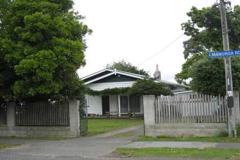 Photo of property in 23 Manuroa Road, Takanini, 2112