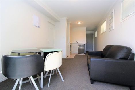 Photo of property in 28u4 Hunter Street, Hamilton Lake, Hamilton, 3204