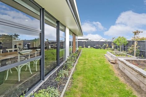 Photo of property in 10 Verdeco Boulevard, Lincoln, 7608