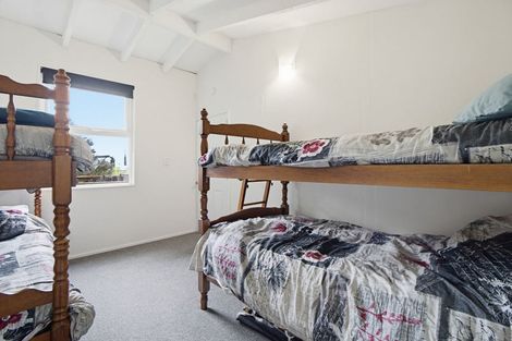 Photo of property in 42 Moody Street, Gore Bay, Cheviot, 7383