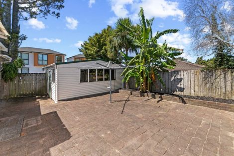 Photo of property in 1/27 Rata Street, New Lynn, Auckland, 0600