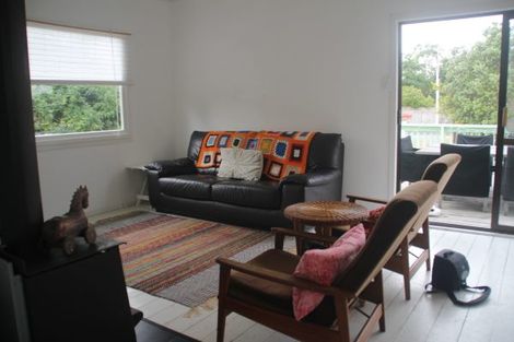 Photo of property in 265 One Tree Point Road, One Tree Point, 0118