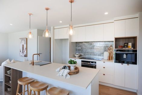 Photo of property in 68 Atlantic Drive, Fitzherbert, Palmerston North, 4410