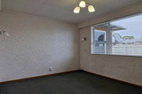 Photo of property in 1/378 Devon Street East, Strandon, New Plymouth, 4312