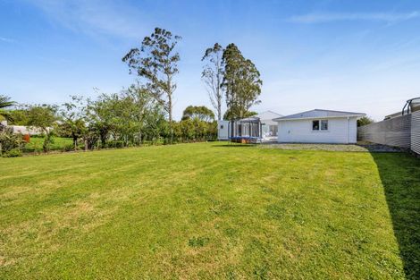 Photo of property in 13 Standish Street, Midhirst, Stratford, 4394