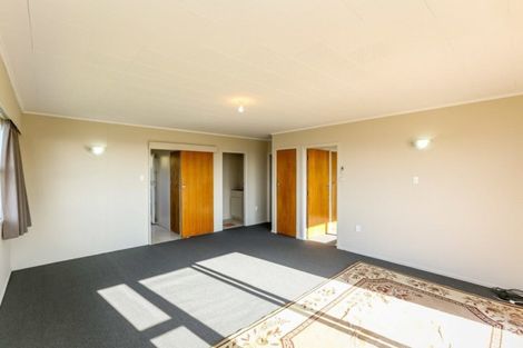Photo of property in 1/1 Findlay Street, Moturoa, New Plymouth, 4310