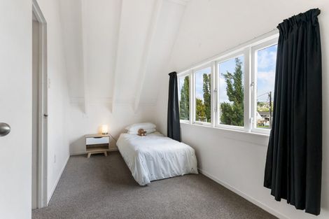 Photo of property in 21 Zealandia Road, Manly, Whangaparaoa, 0930