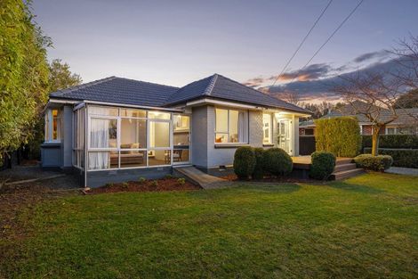 Photo of property in 22 Dinton Street, Russley, Christchurch, 8042