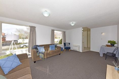 Photo of property in 14 Newbridge Place, Ilam, Christchurch, 8041