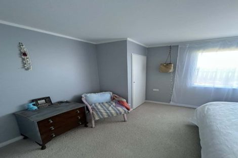 Photo of property in 228 Marine Parade, Otaki Beach, Otaki, 5512