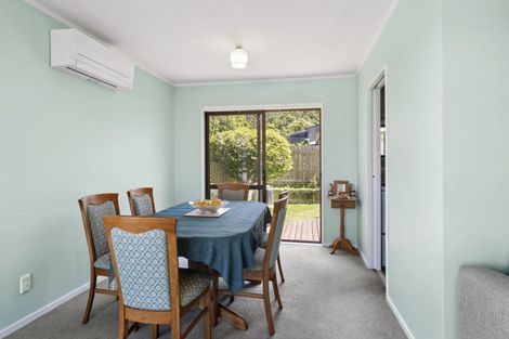 Photo of property in 7 Cathie Place, Karori, Wellington, 6012