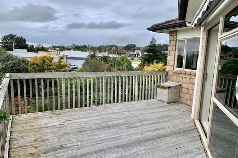 Photo of property in 35 Elan Place, Stanmore Bay, Whangaparaoa, 0932