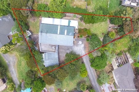 Photo of property in 22 Zingaro Place, Massey, Auckland, 0614