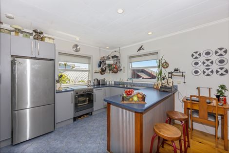 Photo of property in 31 Monyash Road, Manly, Whangaparaoa, 0930