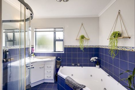 Photo of property in 27 King Street, Taradale, Napier, 4112