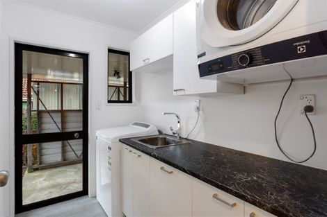 Photo of property in 132 Hagart-alexander Drive, Mosgiel, 9024