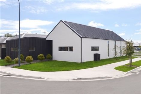 Photo of property in 33 Peak Crescent, Kaiapoi, 7630