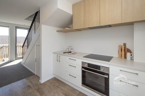 Photo of property in 5/246 Marine Parade, New Brighton, Christchurch, 8061