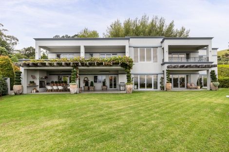 Photo of property in 137 Blackbarn Road, Havelock North, 4294