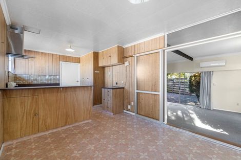Photo of property in 42 Fovant Street, Russley, Christchurch, 8042