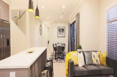 Photo of property in 10 Horsefields Drive, Flat Bush, Auckland, 2019