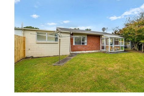 Photo of property in 1/71 Florence Avenue, Orewa, 0931