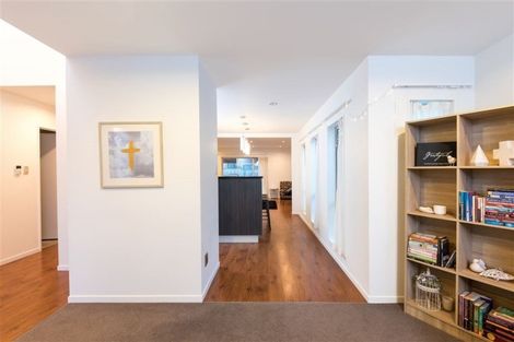 Photo of property in 32 Coolaghy Drive, Flat Bush, Auckland, 2019