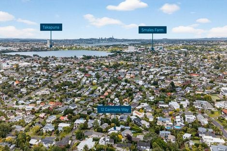 Photo of property in 12 Garmons Way, Castor Bay, Auckland, 0620