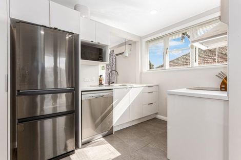 Photo of property in 90 Main Road, Titahi Bay, Porirua, 5022