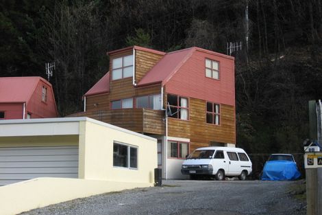 Photo of property in 8b Kiely Lane, Queenstown, 9300