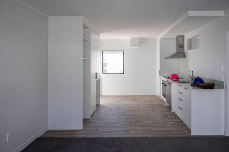 Photo of property in 9/16c Constable Street, Newtown, Wellington, 6021